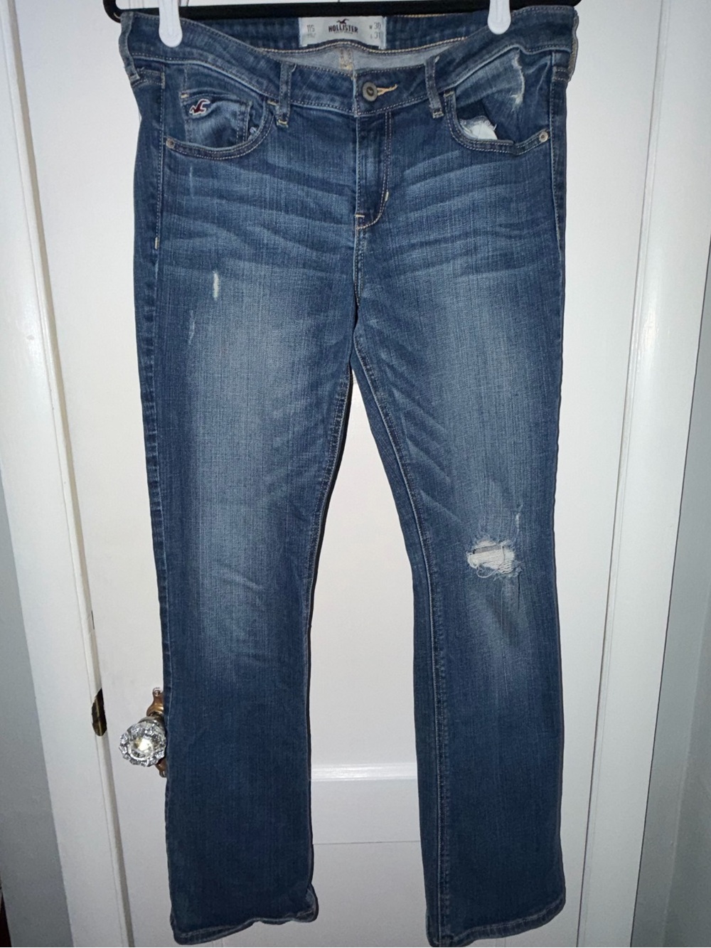 Hollister Women's Medium Blue Boot-Cut Jeans with Distressed Knee Y2K